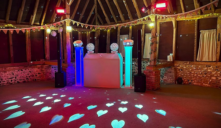 barn wedding